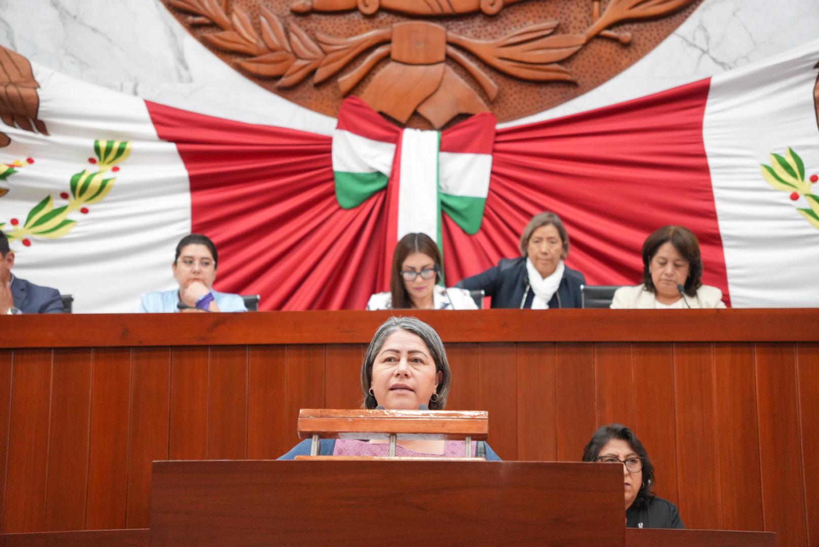 Blanca Águila Lima acusa discriminación en reforma a la Ley del Notariado del Estado de Tlaxcala